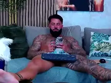 Chaturbate Free Live Porn of masterkingofmuscle