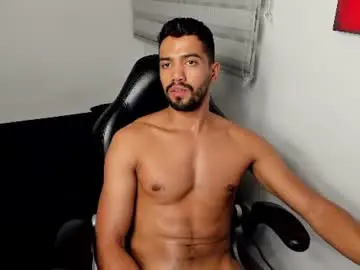 Chaturbate Live Sex of simple_guyy