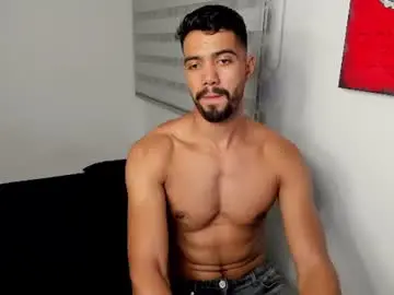 Chaturbate Private Sex Chat of simple_guyy