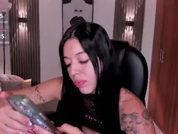 Chaturbate Live Sex Cam of zoee_jackson