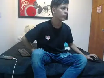 Chaturbate Best live sex cam show of andrescoll25