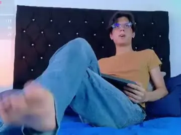 Chaturbate Free Live Porn of lui_x_dust