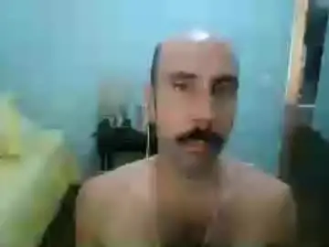 Chaturbate Best live sex cam show of caibra87