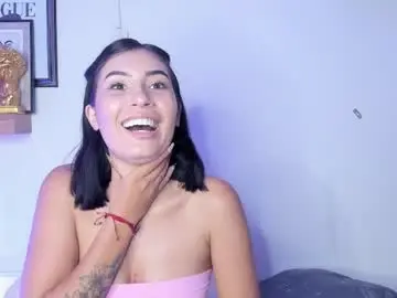 Chaturbate Live Sex Cam of madissonkay
