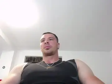Chaturbate Best live sex cam show of muscleaj69