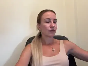Chaturbate Free Porn Cam of nyxelia_