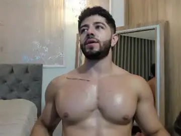 Chaturbate Best live sex cam show of thiago_moretti