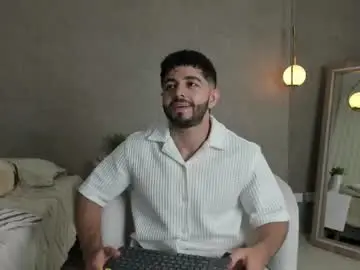 Chaturbate Nude Webcam of thiago_moretti
