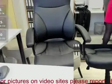 Chaturbate Free Live Porn of milf_viktoria