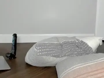 Chaturbate Live Sex of bigtroublelittlechina
