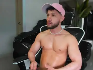 Chaturbate Watch Live Sex Cams of paul_reyborg