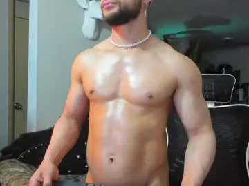 Chaturbate Best live sex cam show of paul_reyborg