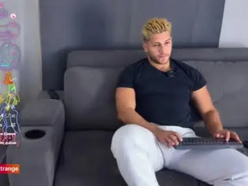 Chaturbate Sex Chat of apolo_strange