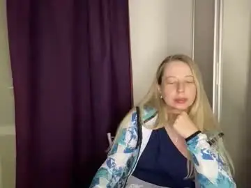Chaturbate Live Sex Cam of livandria