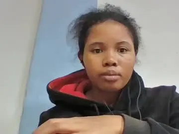 Chaturbate Free Porn Cam of alydie7