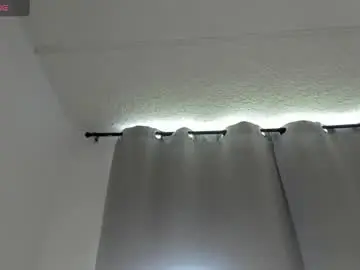 Chaturbate Watch Live Sex Cams of laila_rouse11