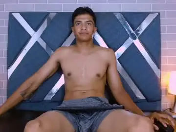 Chaturbate Free Porn Cam of maxwyatt_1