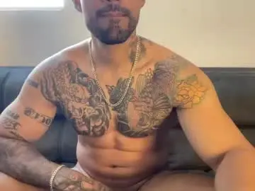 Chaturbate Live Sex Cam of myke_esthetic