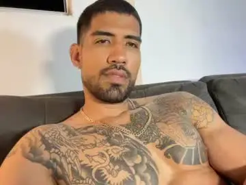Chaturbate Sex Cam of myke_esthetic