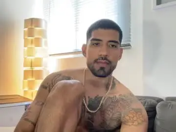 Chaturbate Watch Live Sex Cams of myke_esthetic