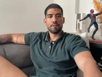 Chaturbate Free Porn Cam of myke_esthetic