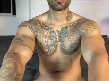 Chaturbate Free Porn Cam of myke_esthetic