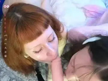 Chaturbate Free Porn Cam of hop__gals