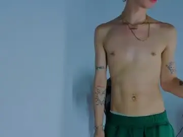 Chaturbate Live Sex Cam of lancelot_grey
