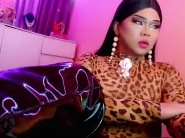 Chaturbate Live Sex of amiadoll