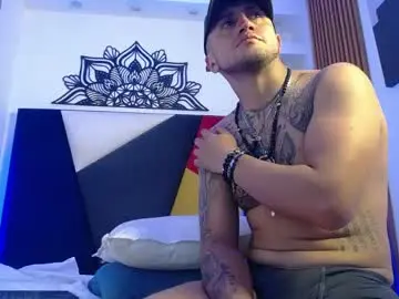 Chaturbate Sex Chat of damian_demetriou