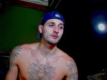 Chaturbate Best live sex cam show of alejo_323__