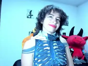 Chaturbate Live Sex Cam of darkkittenuwu