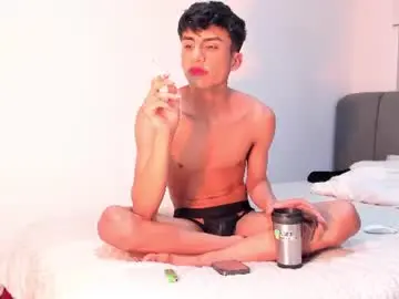 Chaturbate Watch Live Sex Cams of erick_velveth