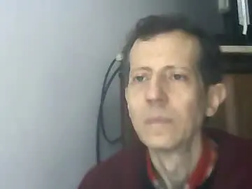 Chaturbate Live Sex Cam of lucianoaxel