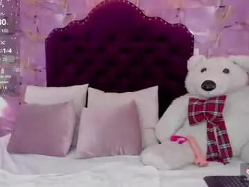 Chaturbate Live Sex Cam of luna_bloomm_