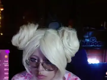 Chaturbate Free Live Porn of midoriquinn
