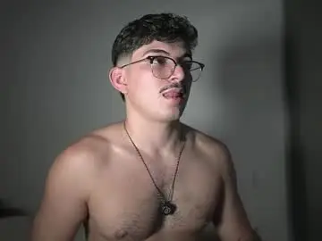Chaturbate Free Live Porn of simoon_01
