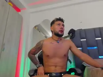 Chaturbate Sex Chat of noah_corvelle