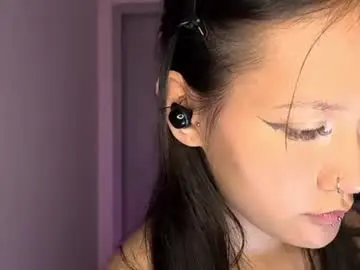 Chaturbate Free Porn Cam of annrosy