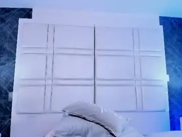 Chaturbate Best live sex cam show of charlotte_whitee1