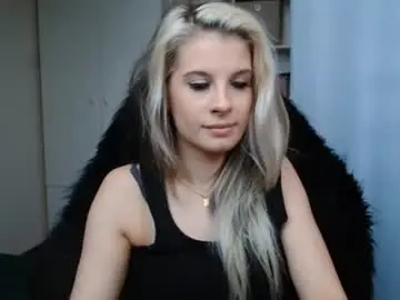 Chaturbate Free Porn Cam of kristineamore