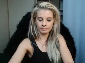 Chaturbate Sex Cam of kristineamore