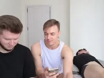 Chaturbate Live Sex Cam of alexxx_d