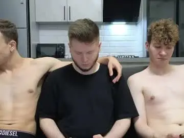 Chaturbate Live Sex Cam of alexxx_d