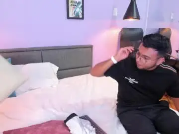 Chaturbate Sex Chat of pauljones__