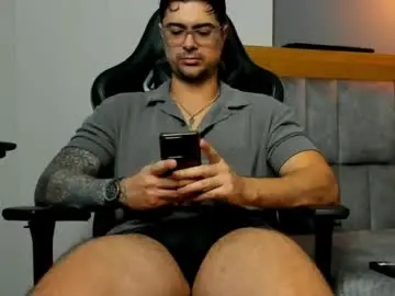 Chaturbate Best live sex cam show of adam_clarke