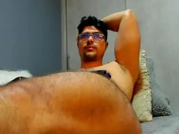 Chaturbate Live Porn of adam_clarke