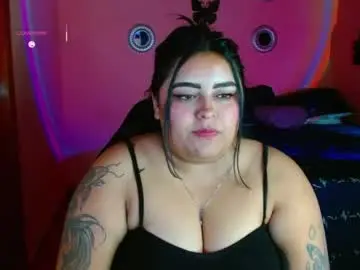 Chaturbate Live Sex Cam of moonaddictionx
