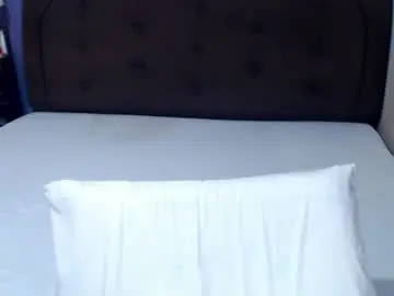 Chaturbate Private Sex Chat of angelicqueents