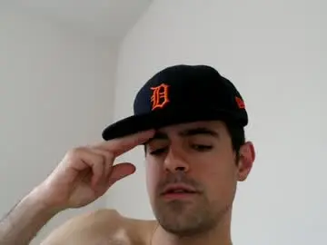 Chaturbate Free Live Porn of michmark23
